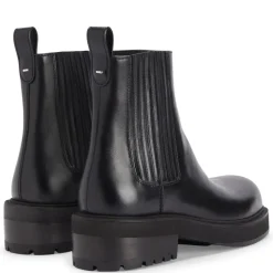 PEYEN